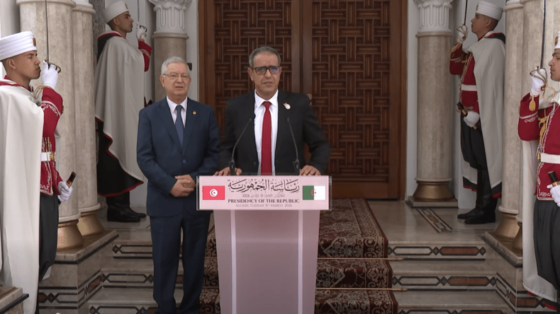 هذا ما صرح به رئيس مجلس الأقاليم والجهات التونسي عقب لقائه الرئيس تبون