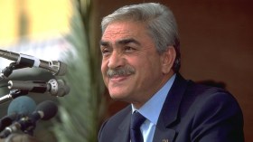 الرئيس الأسبق المجاهد اليامين زروال في ذمة الله