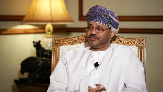 سلطنة عُمان: لن نطبع مع الكيان ولن ندخل “مجلس السلام”