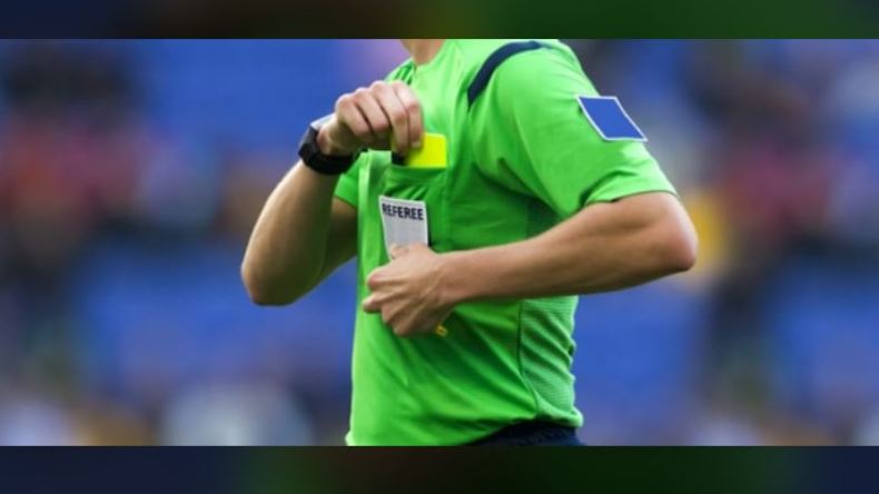 حكام مُمثّلَي الكرة الجزائرية في كأس “الكاف”