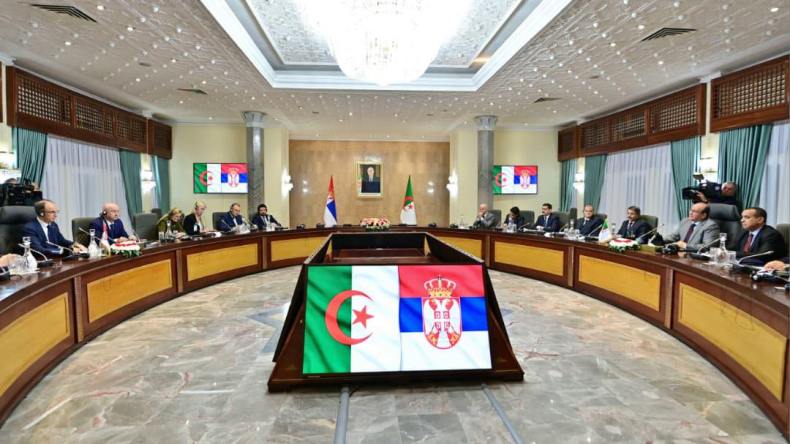 الجزائر وصربيا توقعان اتفاقيات لتعزيز التعاون في عدة قطاعات