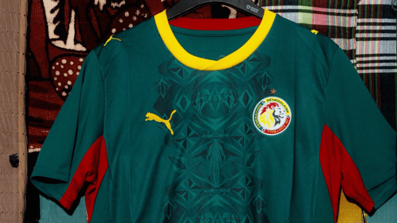 غياب النجمة الثانية عن القميص.. الاتحاد السنغالي يوضح