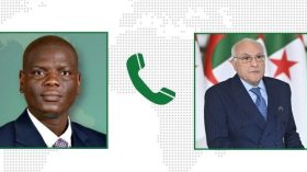 الجزائر وبريتوريا تبحثان تطورات الأوضاع في الخليج والشرق الأوسط