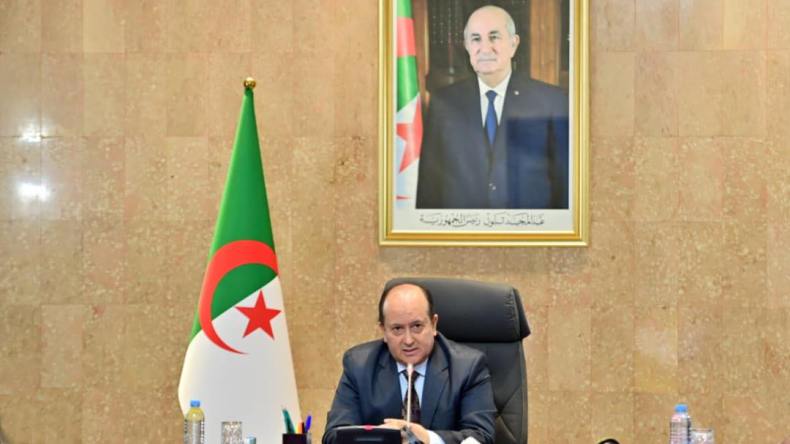 اجتماع الحكومة يدرس تقريرا حول تقييم جهاز منحة البطالة