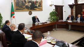 الجزائر تسترجع 110 مليون دولار من الأموال المنهوبة في سويسرا