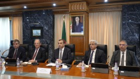 عرقاب يبحث تعزيز الشراكات الطاقوية مع كوريا والأردن