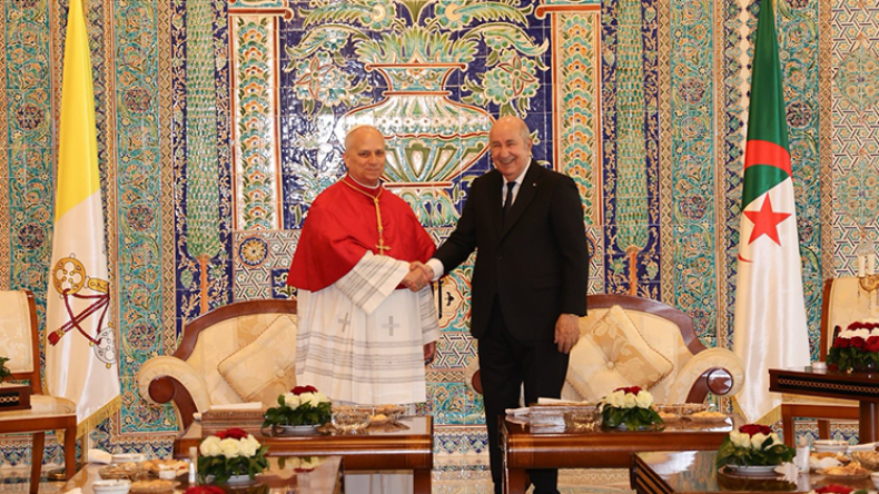 هيبة وسيادة ورسائل للعالم… هكذا كان لقاء الرئيس تبون وبابا الفاتيكان!