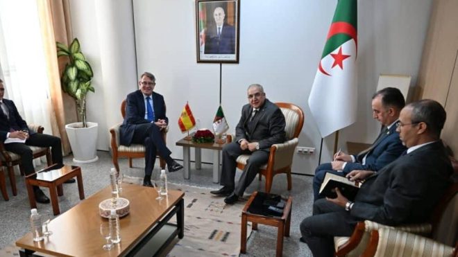 الجزائر وإسبانيا تبحثان تعزيز الشراكة الثنائية وتفعيل مخرجات زيارة مارس