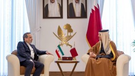 وزير الخارجية القطري لنظيره الإيراني: استهداف مقدّرات الشعوب مرفوض تحت أي ظرف