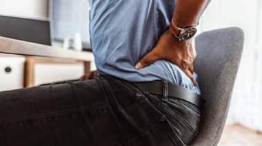 كيف يؤثر الجلوس الطويل على صحتك؟