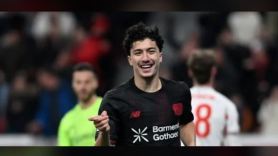 مازة ينال جائزة أحسن لاعب في “البوندسليغا”