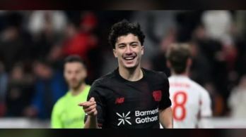 مازة ينال جائزة أحسن لاعب في “البوندسليغا”