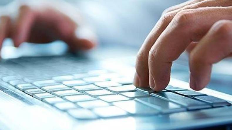 الإنترنت.. المشاكل النفسية والاضطرابات لدى المراهقين