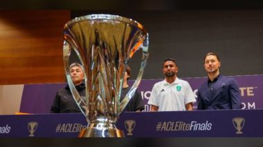 محرز يحتفظ بِاللّقب الآسيوي