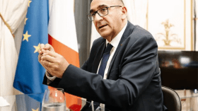 وزير داخلية فرنسا يرفض الخوض في صلاحيات الكيدورسي بسبب الجزائر