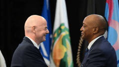 الاتحاد الإفريقي لكرة القدم يعلن موقفه من إعادة انتخاب إنفانتينو