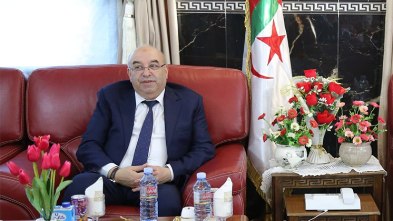 قويدري: 11 مصنعا للمواد الأولية للأدوية تقلص الاستيراد بـ 2.7 مليار دولار