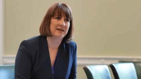 وزيرة مالية بريطانيا “غاضبة” من الولايات المتحدة الأمريكية!