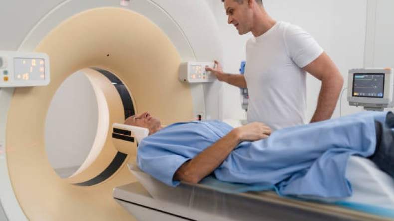 تعرّف على ما يجب تجنّبه قبل التصوير بالرنين المغناطيسي