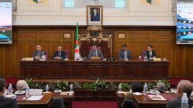 Réorganisation administrative d’Alger : Rabehi préside la cérémonie de passation de pouvoirs entre walis délégués