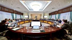 الحكومة تدرس تشغيل اليد العاملة الأجنبية في الجزائر