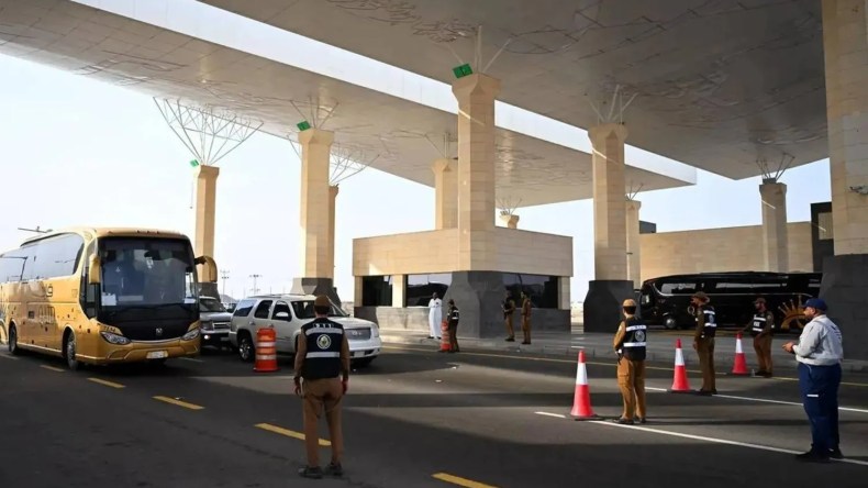 السعودية: غرامات وترحيل ومنع 10 سنوات لمخالفي أنظمة الحج