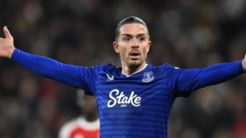 إهانة بِسبب “عصير أبي نوّاس”!