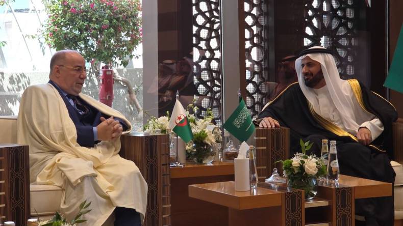 هذا ما بحثه بلمهدي مع وزير الحج والعمرة السعودي