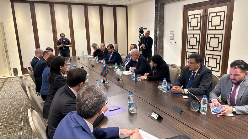 بوغالي يجري محادثات ثنائية مع نظرائه من جيبوتي وزيمبابوي وأذربيجان