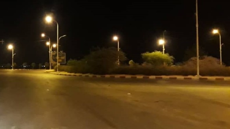 دولة عربية تحظر حركة السيارات ليلاً لتوفير الوقود