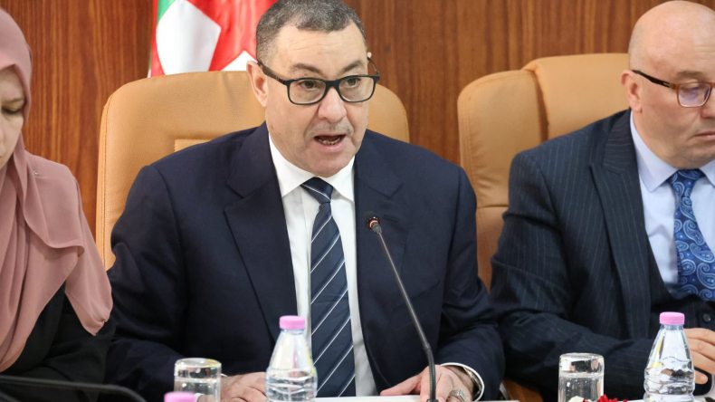 سعيود يعرض مشروع قانون الدوائر الانتخابية