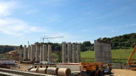 طريق سريع جديد لفك الخناق عن العاصمة.. رابحي يتفقد