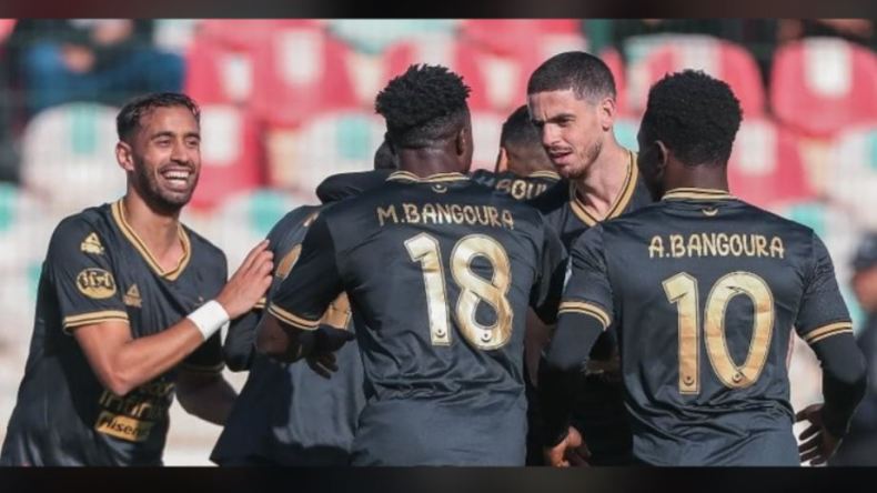 المولودية نحو اللّقب والبارادو بِاتّجاه القسم الثاني