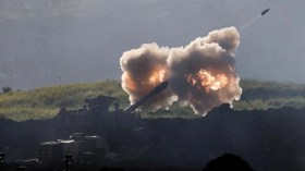 نتنياهو يدعم قرار ترامب بشأن إيران.. ويصعّد في لبنان