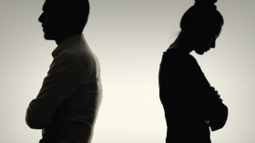 زواج الصمود.. تضحية بطولية أم دمار مؤجل؟