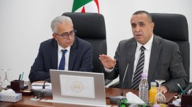متابعة مشاريع ربط المواقع المنجمية بالطاقة وتسريع وتيرة الإنجاز
