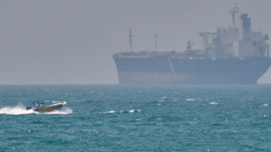 L’Iran attaquera les forces américaines en cas de tentative d’entrée dans le détroit d’Ormuz