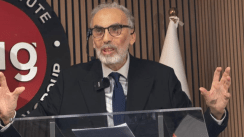Le vibrant plaidoyer de Mustapha Cherif pour un « juste milieu numérique »