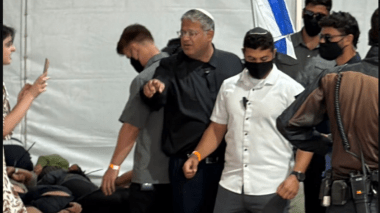 بعد احتجاز وتعذيب.. الاحتلال يفرج عن نشطاء “أسطول الصمود”