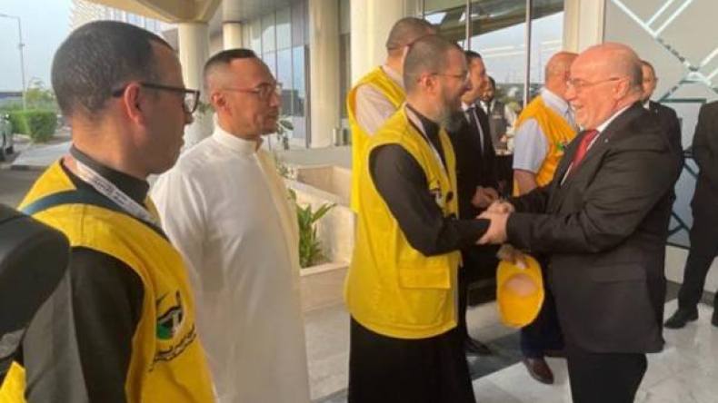 حج 2026.. بلمهدي يطمئن على بعثة الجزائر ويوجه رسائل هامة