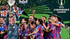 كريستال بالاس يتوّج بلقب دوري المؤتمر الأوروبي