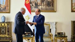 Attaf reçu au Caire par le président de la République arabe d’Egypte