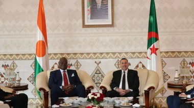 Sayoud accueille le ministre d’Etat, ministre de l’Intérieur, de la Sécurité publique et de l’Administration du territoire du Niger