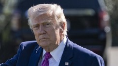 Tribunal commercial américain: ” les droits de douane mondiaux de 10 % de Trump sont illégaux”