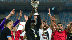 بالفيديو.. هكذا احتفل لاعبو اتحاد العاصمة بالكأس في غرف تغيير الملابس