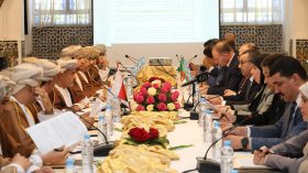 الجزائر وسلطنة عمان توقعان على عدد من مذكرات التفاهم