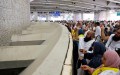 الحجاج يرمون “جمرة العقبة” في أول أيام عيد الأضحى