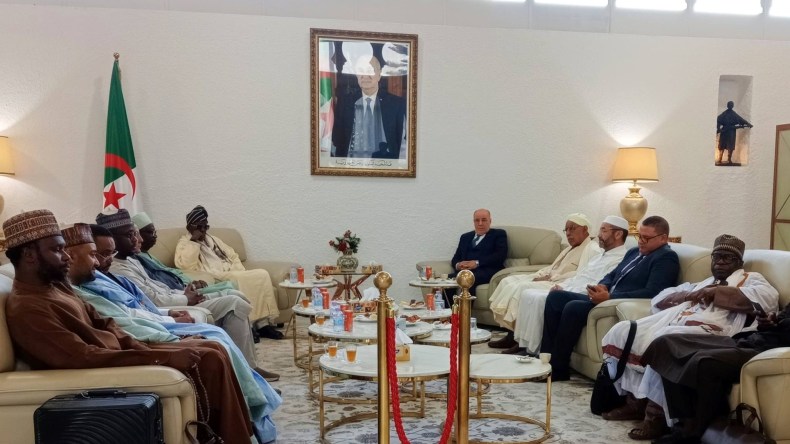بلمهدي يستقبل الخليفة العام للفيضة التيجانية بالسنغال