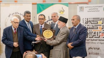 المفكّر مولود عويمر.. بناء على البناء