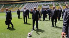 منتخب “الأفلان” يسلّم المشعل لجيل رياض محرز